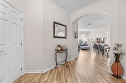 Apartment near epic universal - Image 2
