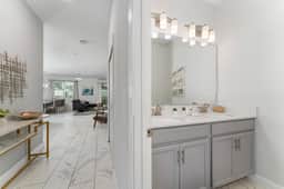 Townhome with pool at Storey Lake - Image 3