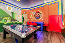 5BR Designer Home | Near Parks + Themed BR - Image 5