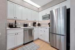 Family Condo Near Disney | Pool | Sleeps 7 - Image 2