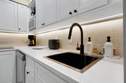 1BR apartment near Disney and universal parks - Image 4