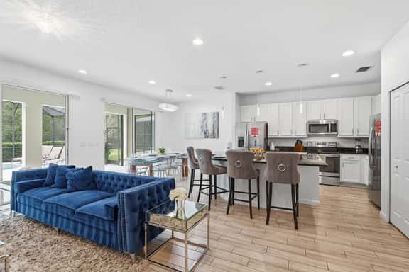 Spacious 8BR | Full Kitchen | Near Disney - Image 1