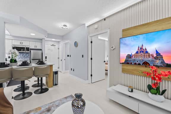 Spacious 1BR near Universal & I-Drive - Image 1