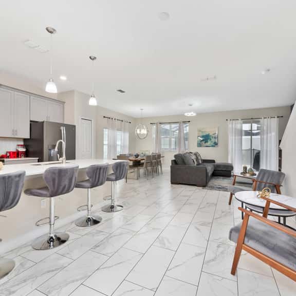 Townhome with pool at Storey Lake - Image 1