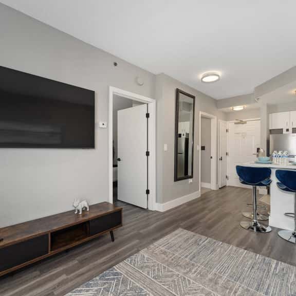 Cozy Orlando Getaway with Pool Access - Image 1