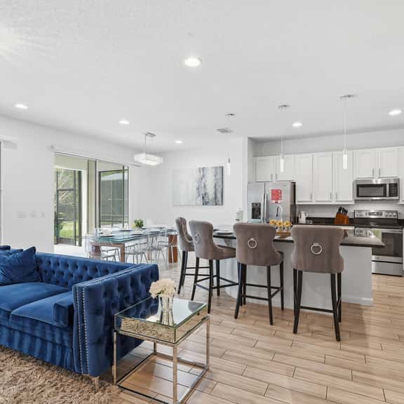 Spacious 8BR | Full Kitchen | Near Disney - Image 1