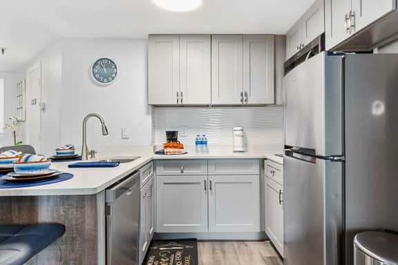 Exclusive Ground-Floor Apartment - Image 4