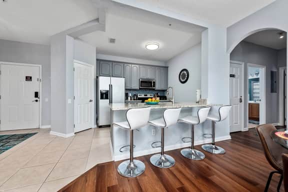 Apartment at Vista Cay Resort - Image 2
