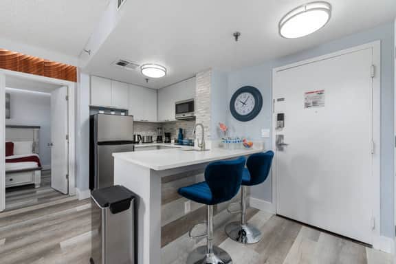 Exclusive Second-Floor Apartment - Image 3