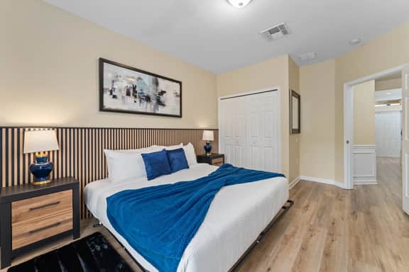Luxury 3-Suite Townhome, Resort Near Universal - Image 4