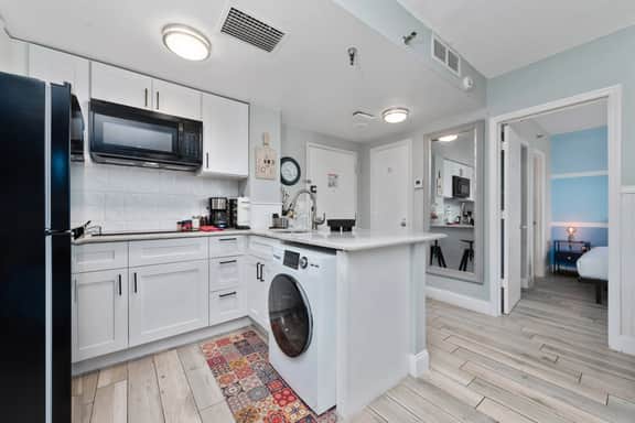 Exclusive Apartment near Universal & Inter. Drive - Image 3