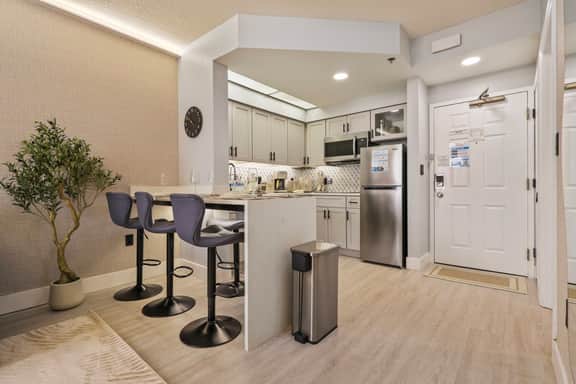 Cozy 1BR near Universal & International Drive - Image 5