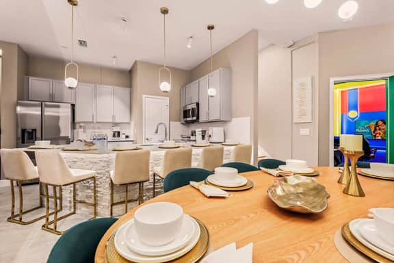 5BR Designer Home | Near Parks + Themed BR - Image 2