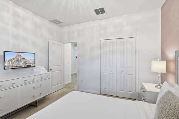 Large Orlando Home | 8BR | Great Location - Image 5