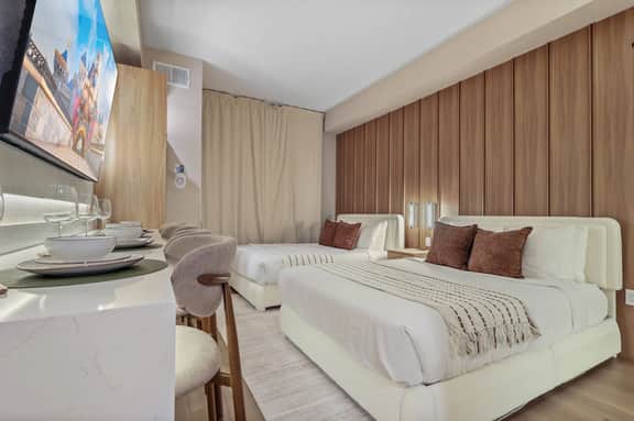 1BR studio with 2 queens near Disney - Image 3