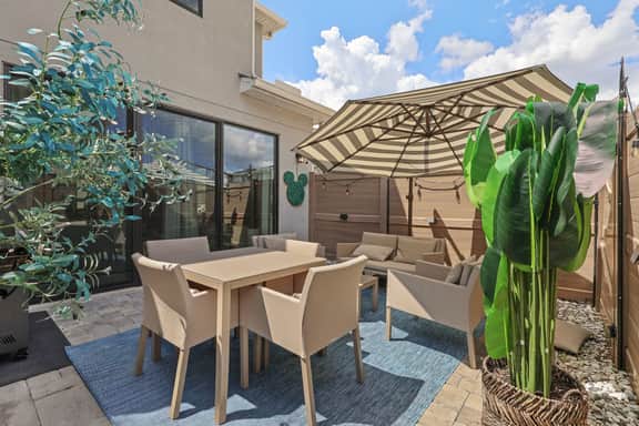 Gated community 4BD townhouse next to Disney - Image 2