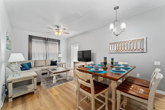 Apartment at Vista Cay Resort - Image 1