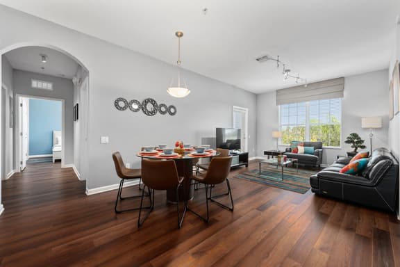 Apartment at Vista Cay Resort - Image 1