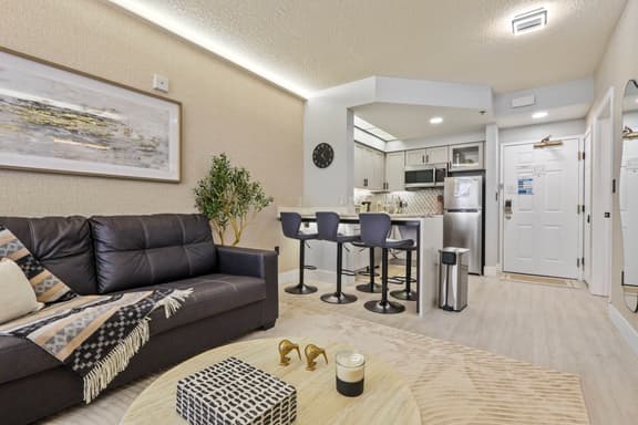 Cozy 1BR near Universal & International Drive - Image 1