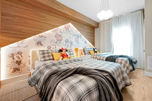 1BR studio near Disney with 2 queen beds - Image 1